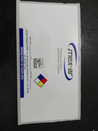 ETIQUETAS EN POLIESTER PARA PRODUCTOS DE LIMPIEZA